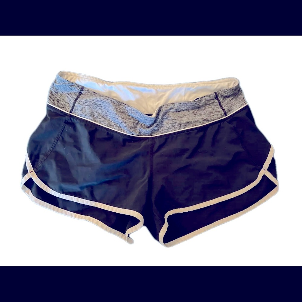Lululemon shorts size 8